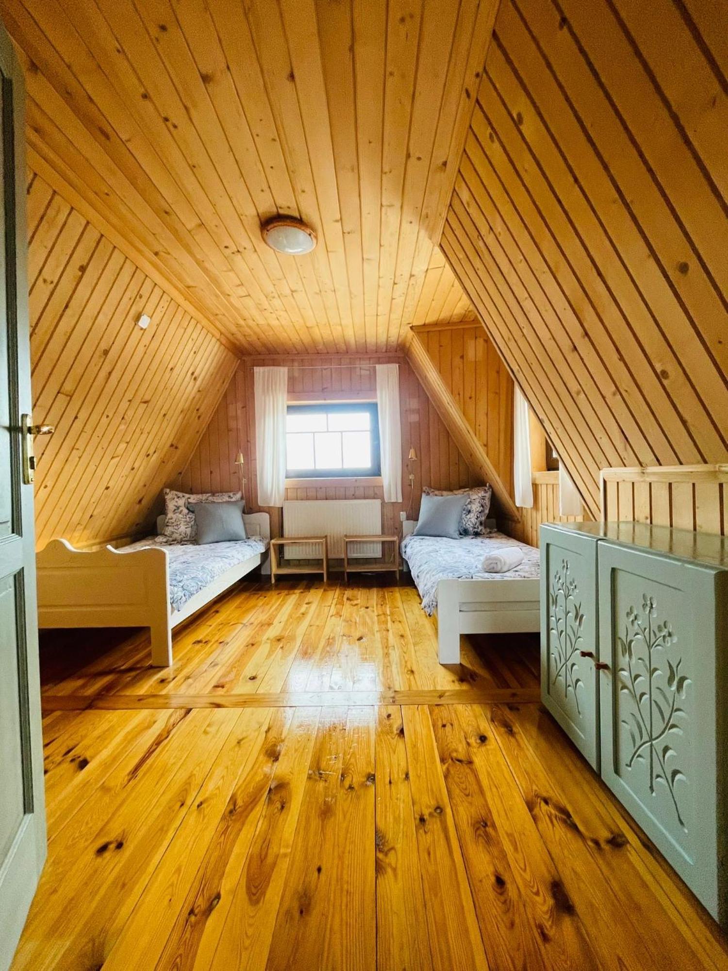 Lobrotno Gazdzina - Goralska Chalupa Na Wylacznosc Bukowina Tatrzanska Ngoại thất bức ảnh